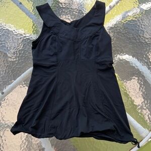 Women’s Lululemon Run: Ta Ta Topper Black Size‎ 6